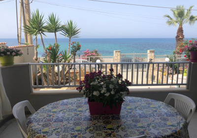 Casa Vacanze Appartamento Fronte Mare Cathys House